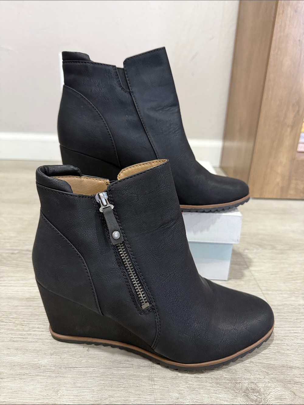 SOUL Naturalizer Haley Black Ankle Booties